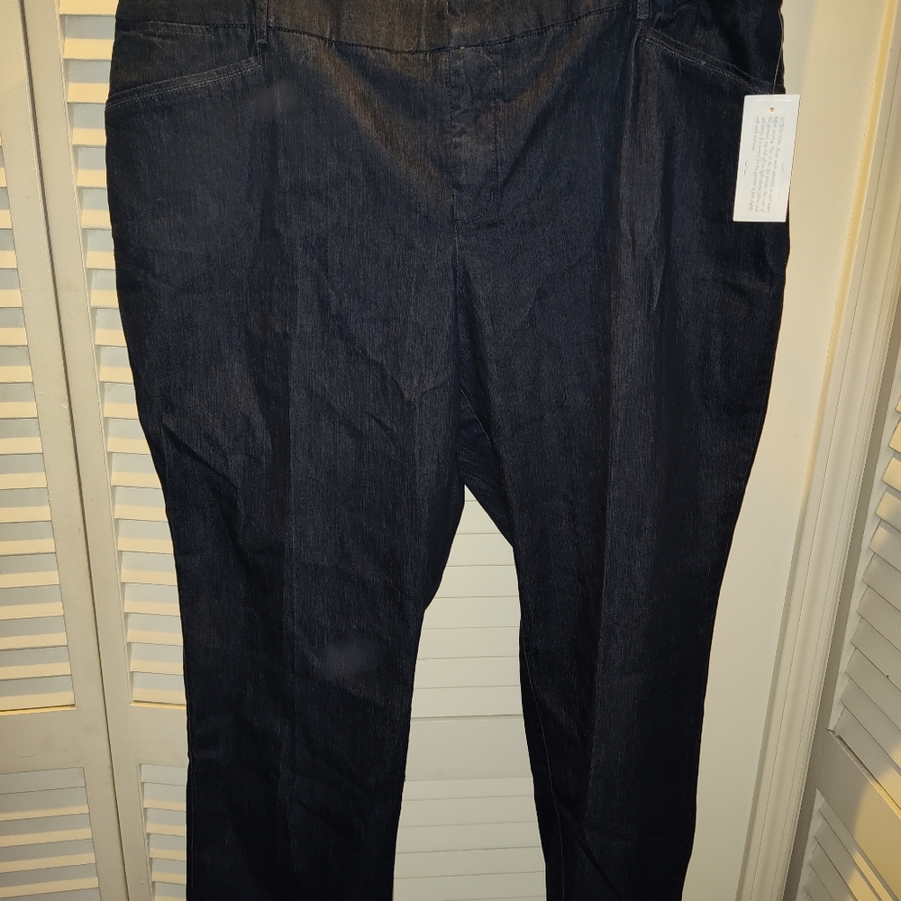 NEW Women's Jeans